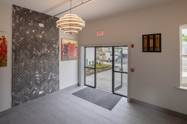 The Cornell Luxury Apartments in Huntley, IL - Building Photo - Lobby