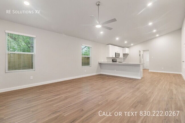 5410 Ergill Ln in San Antonio, TX - Building Photo - Building Photo