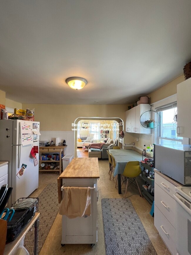 7 Craigie Terrace, Unit 2 in Somerville, MA - Building Photo - Building Photo