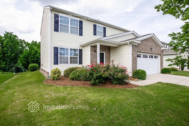 4007 Blue Stream Ln in Indian Trail, NC - Foto de edificio - Building Photo