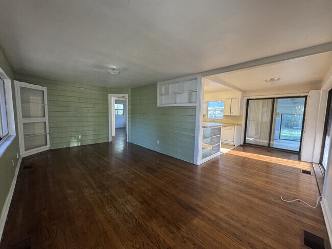 1722 Pine Ave in DeLand, FL - Building Photo - Building Photo