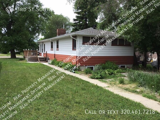 614 3rd St S in Wahpeton, ND - Building Photo - Building Photo