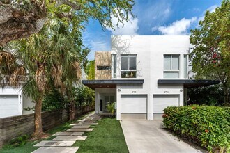 2908 Virginia St in Miami, FL - Building Photo - Building Photo