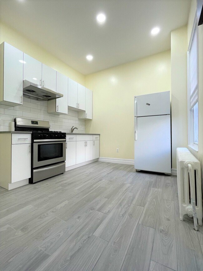 property at 16 Tonnelle Ave