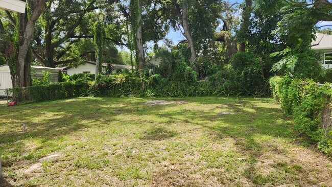 2707 E 19th Ave in Tampa, FL - Building Photo - Building Photo