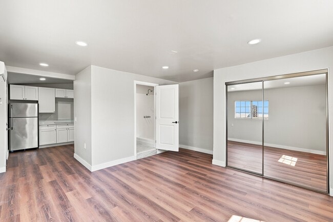 property at 11150 Santa Fe Ave