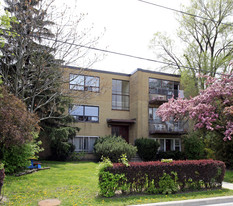 27 Fraserwood Ave Apartments