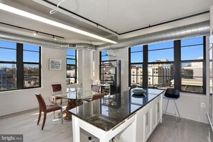 2125 14th St NW in Washington, DC - Building Photo