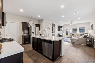 13911 Great Pnes Ct in Conroe, TX - Building Photo - Building Photo