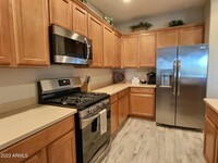 42127 N Celebration Way in Phoenix, AZ - Building Photo - Building Photo