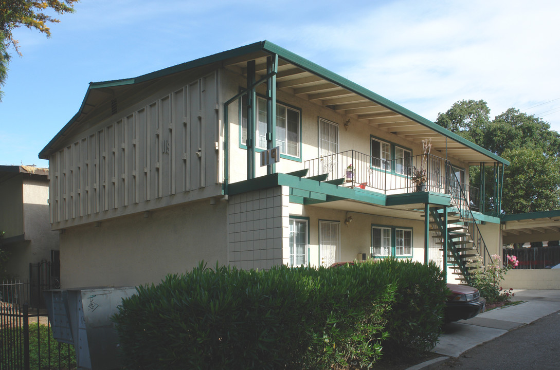 119 Roundtable Dr in San Jose, CA - Foto de edificio