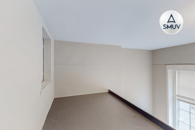 24 E Madison St in Baltimore, MD - Building Photo - Building Photo