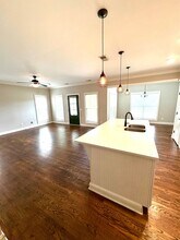 395 Brewer Dr in Nashville, TN - Building Photo - Building Photo
