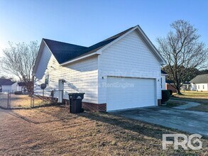 103 Thomick Pl in Goldsboro, NC - Building Photo - Building Photo