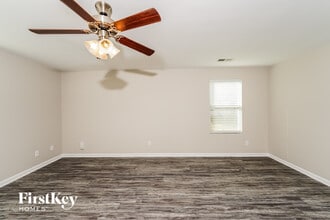 4668 Deer Foot Path in Pinson, AL - Foto de edificio - Building Photo