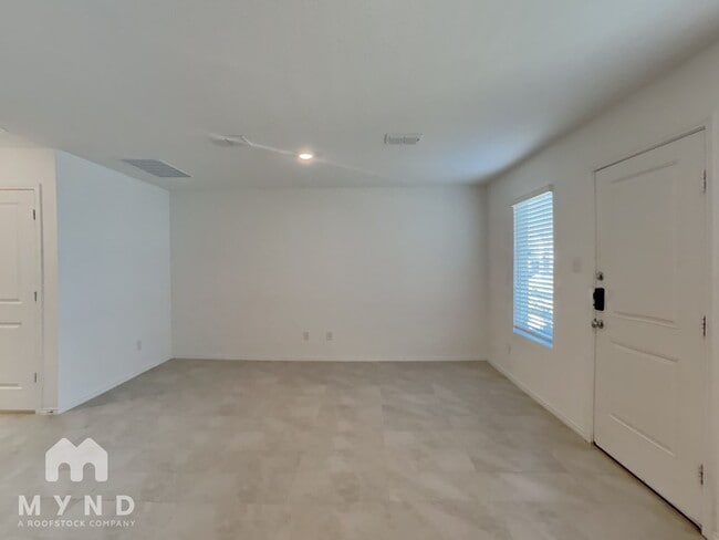 8739 Cottage Crk Dr in Fort Worth, TX - Building Photo - Building Photo