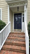 408 Vintage Grove Ln in Apex, NC - Building Photo - Building Photo