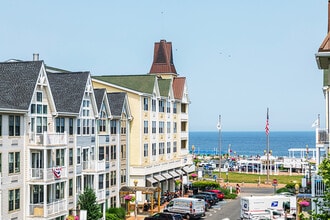Pier Village Apartments in Long Branch, NJ - Building Photo - Building Photo