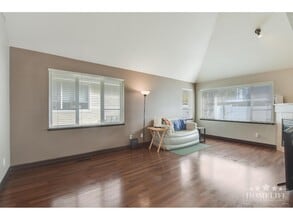 13918-13958 58 Ave in Surrey, BC - Building Photo - Building Photo