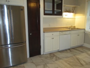 1079 Terrace Dr in Richmond Heights, MO - Building Photo - Building Photo
