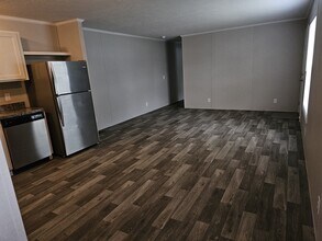 855 W Jefferson St in Grand Ledge, MI - Building Photo - Building Photo