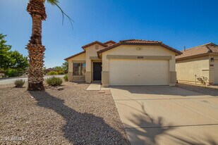 40249 N Cassara Dr in Queen Creek, AZ - Building Photo