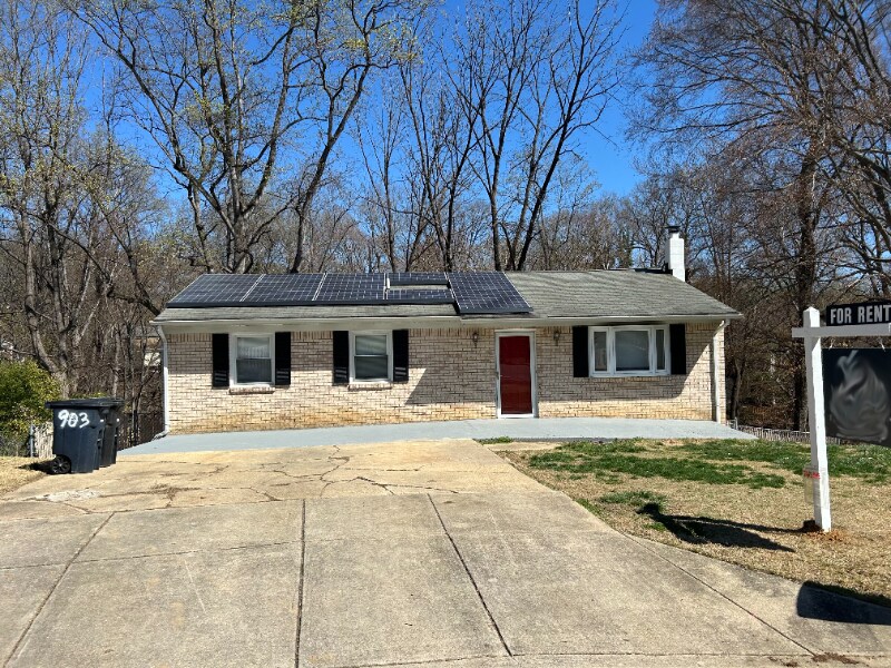 903 Park Terrace in Fort Washington, MD - Building Photo