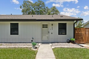 175 E Lakemont Dr in Kingsland, GA - Building Photo