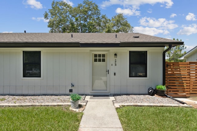 property at 175 E Lakemont Dr