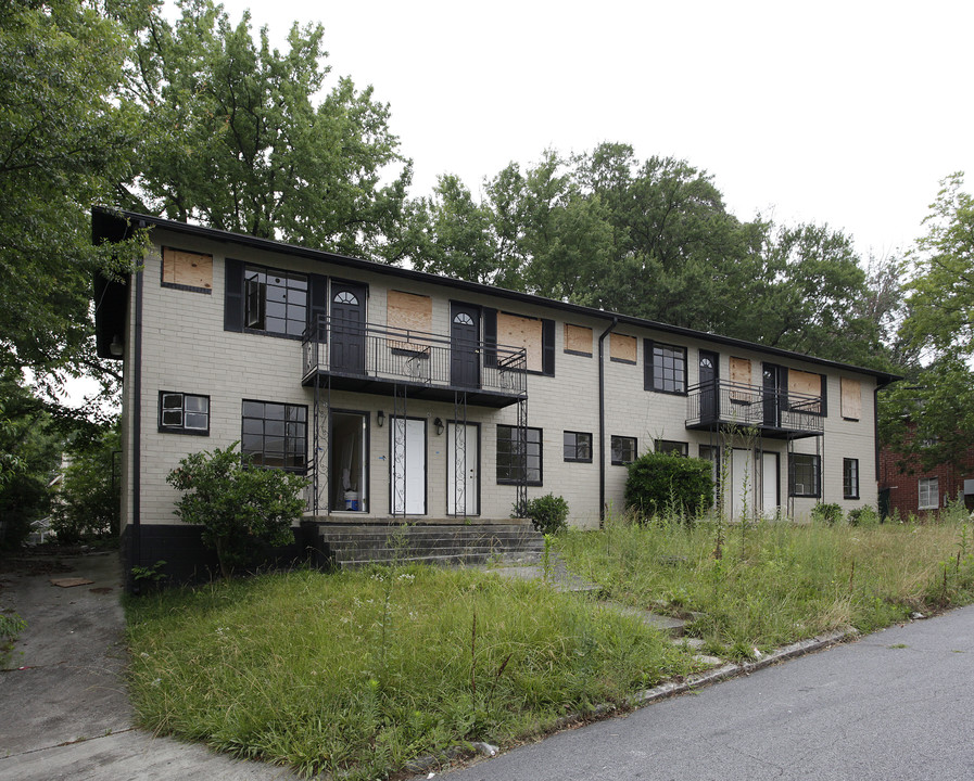 2166 NW Vesta Ave in Atlanta, GA - Building Photo