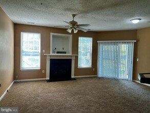 7417 Hindon Cir in Windsor Mill, MD - Building Photo - Building Photo