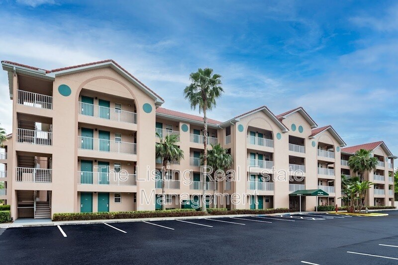 4999 Kyngs Heath Rd in Kissimmee, FL - Building Photo