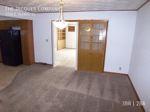 1936 E Glenco St in Springfield, MO - Building Photo - Building Photo