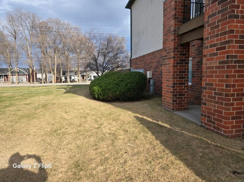 101 NW 8th St in Grimes, IA - Building Photo