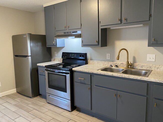 21 Judson Cv, Unit 3 in Jackson, TN - Foto de edificio - Building Photo