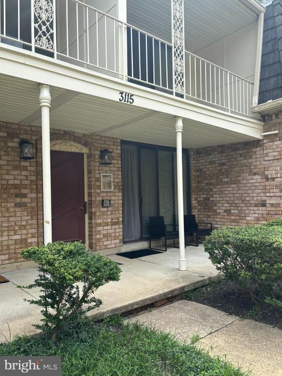 property at 3115 Patrick Henry Dr