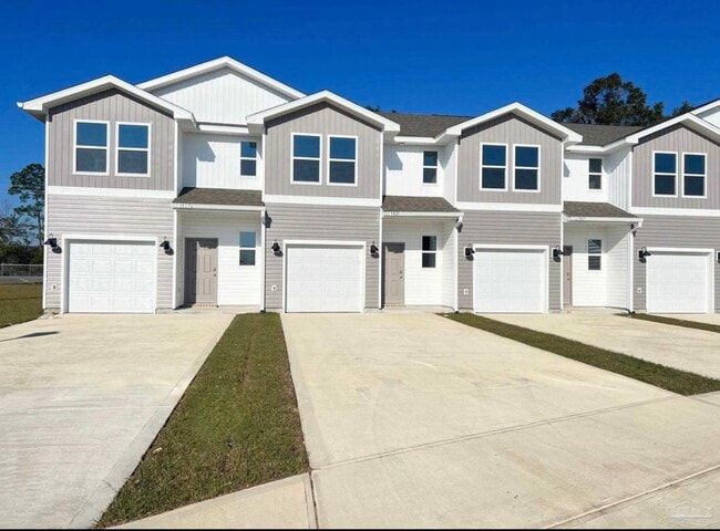 property at 4083 Pendragon Cir