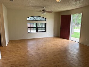 1224 Alta Vista Dr in Killeen, TX - Building Photo - Building Photo