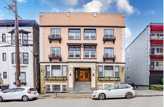 Alexander Apartments in Seattle, WA - Foto de edificio - Interior Photo