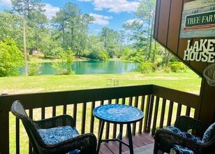 109 Lakeside Villa in Diamondhead, MS - Building Photo - Building Photo
