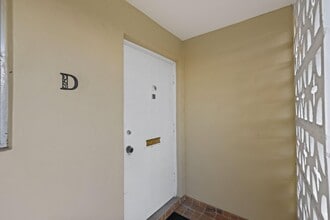 195 High Point Terrace E in Delray Beach, FL - Building Photo - Building Photo