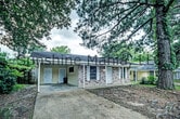 2325 Lake Glen Dr