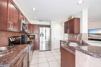 7762 Gardner Dr in Naples, FL - Building Photo - Building Photo