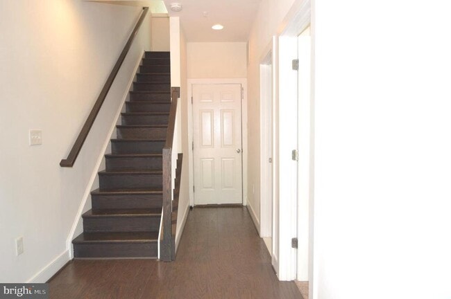 408 Stabler Ln in Alexandria, VA - Building Photo - Building Photo