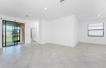 16851 Cayo Key Dr in Port Charlotte, FL - Building Photo - Building Photo