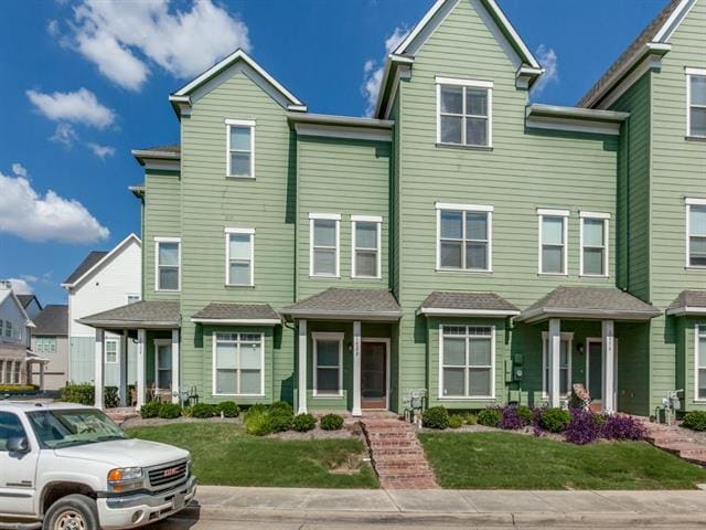 property at 1620 Carpenter Dr