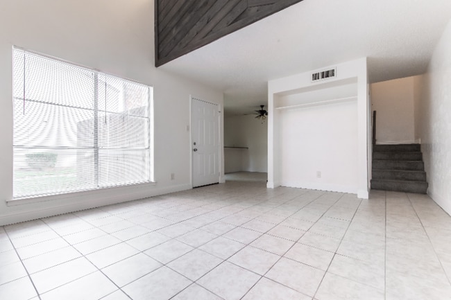 5540 Boca Raton Blvd in Fort Worth, TX - Building Photo - Building Photo