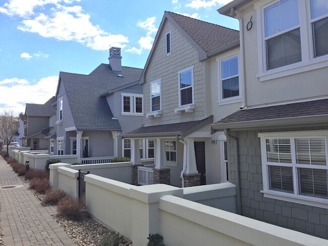 property at 1648 Spring Hill Dr