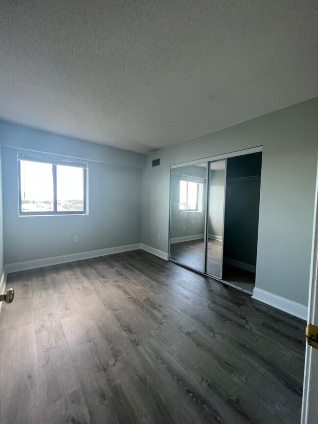 15 N Beacon St in Boston, MA - Foto de edificio - Building Photo