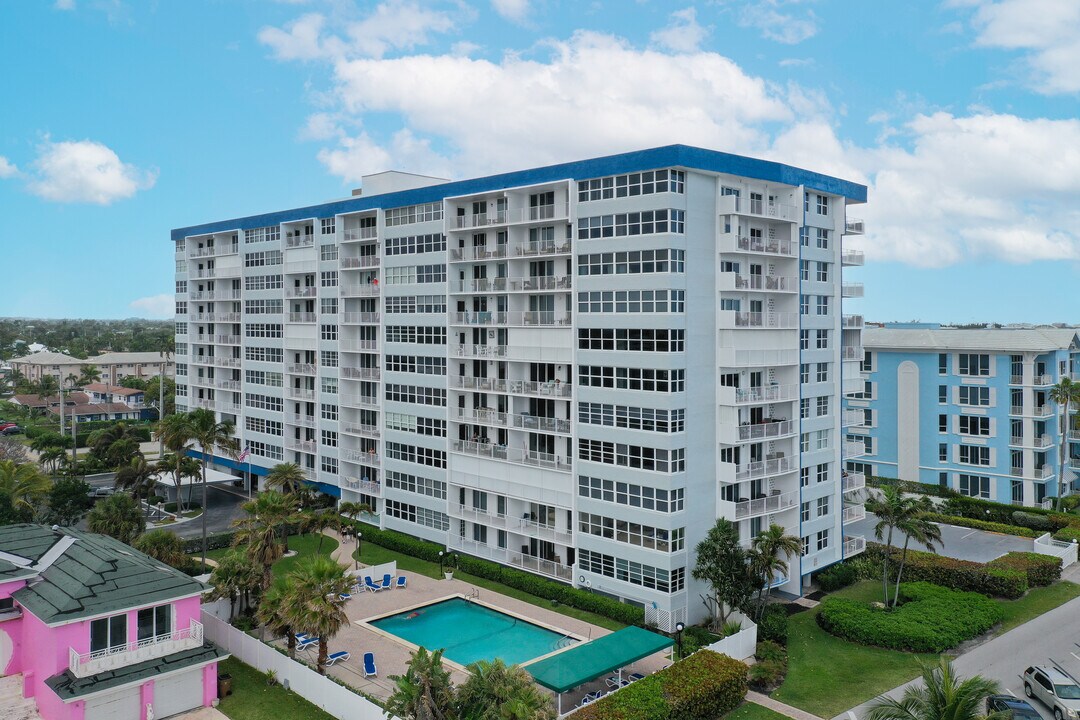 Ocean Harbor in Deerfield Beach, FL - Foto de edificio